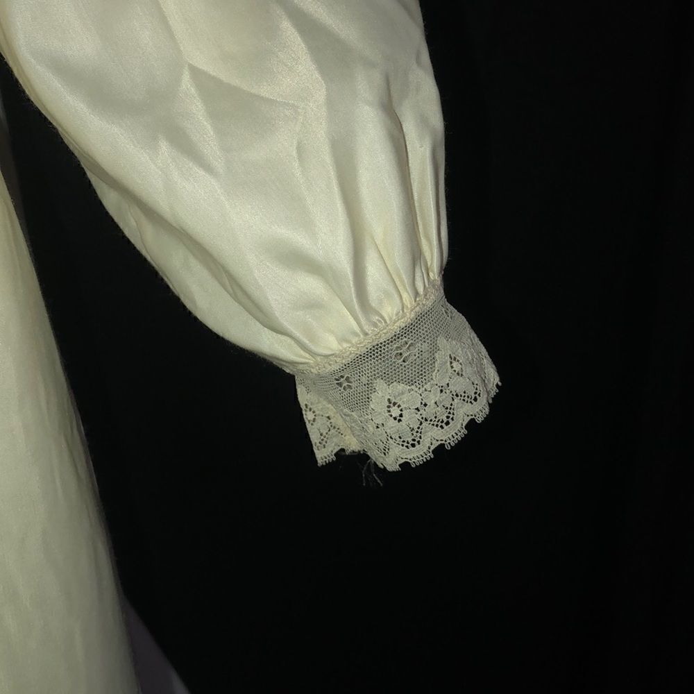 Vintage Christian Dior Night Gown - Picture 4 of 8